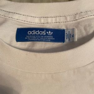 Adidas t shirt